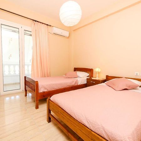 Alanthia Appartamento Vlorë Esterno foto